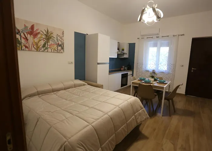 Apartment Blu Varcaturo